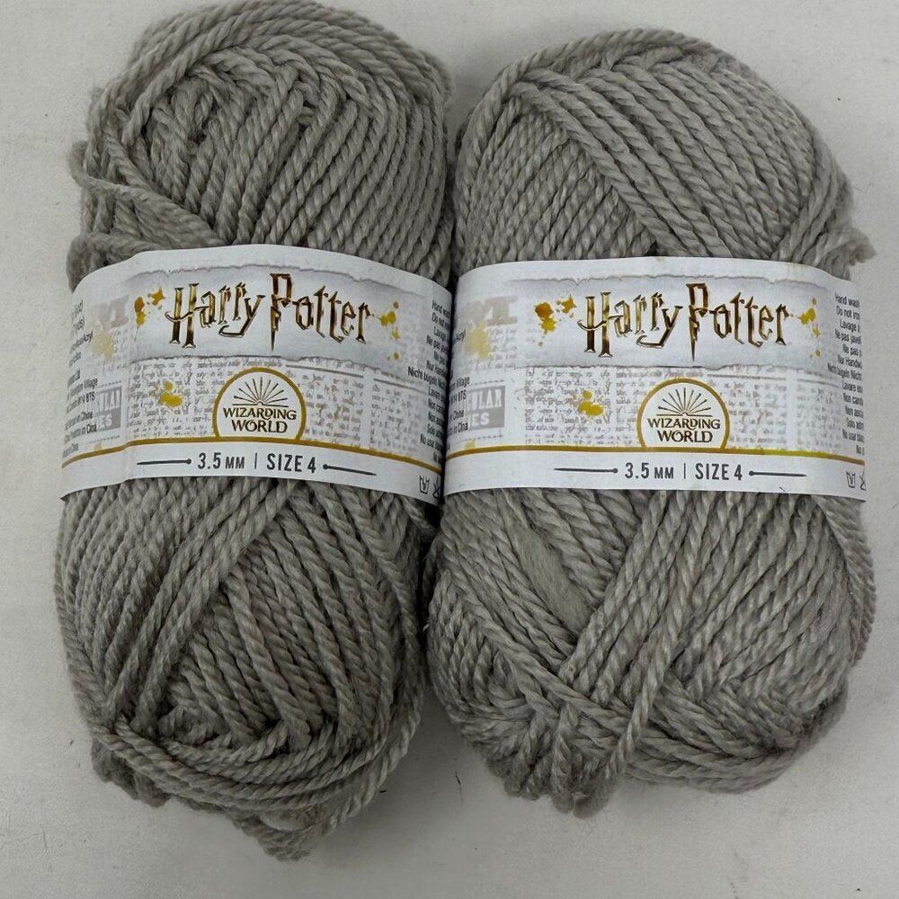 Harry Potter Wizarding World Yarn 3.5mm Size 4 Silver 100% Acrylic Replacement